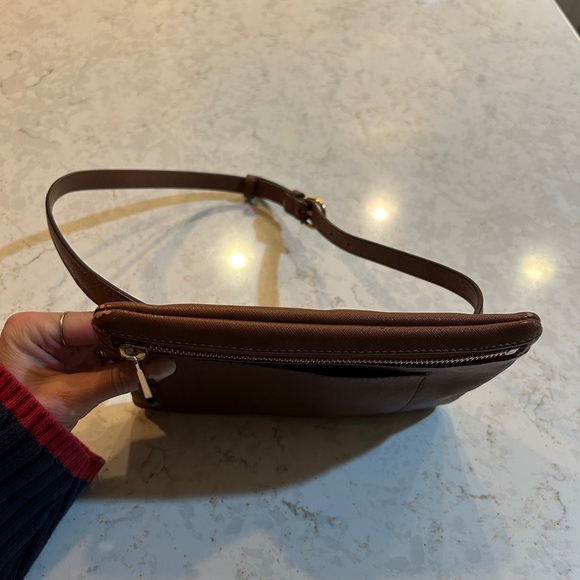 Ralph Lauren Lined Zippered Bag In Brown - Picture 3 of 11